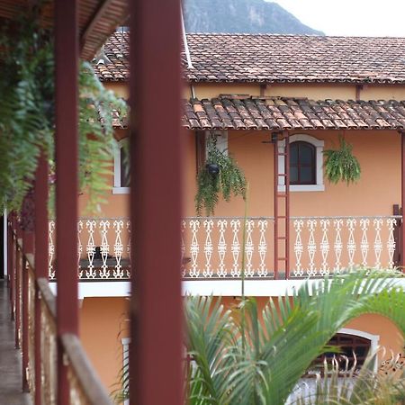 Recanto Das Abelhas - 300 M Do Centro Historico Hotel Tiradentes Luaran gambar
